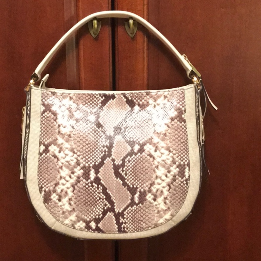 Michael Kors Leather Handbag